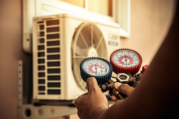 Professional Hvac technician working in San Marino, CA